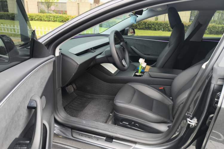 Used Tesla Model 3 2023 Long-Range All-Wheel-Drive Version Driver Seat