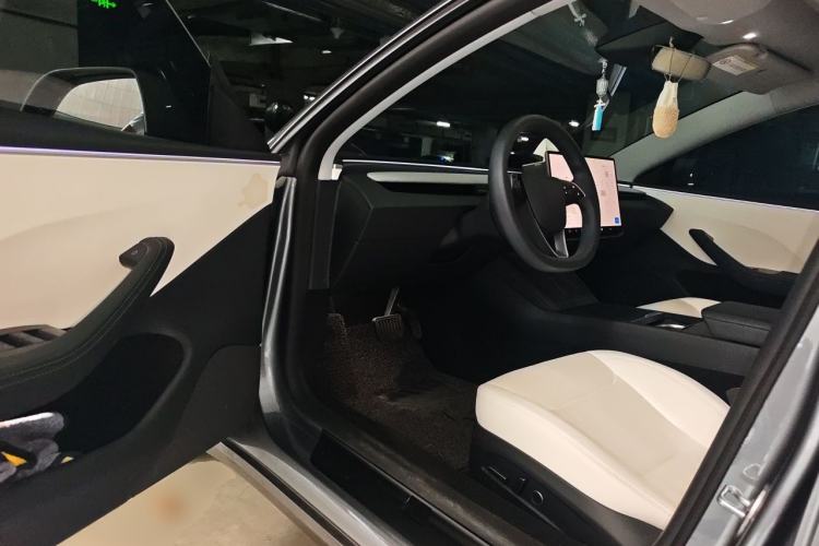 Used Tesla Model 3 2023 Rear-Wheel-Drive Version Driver Seat