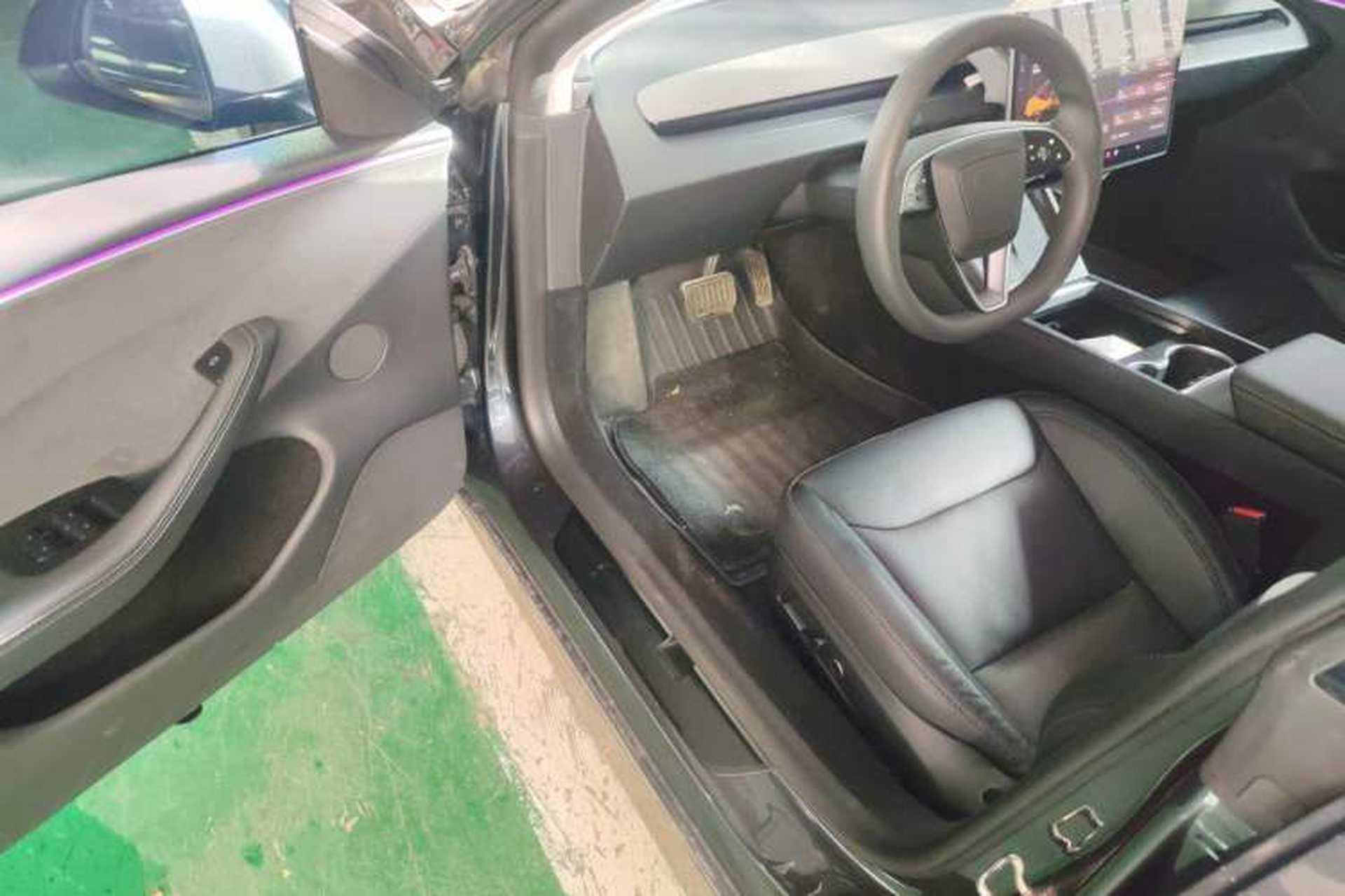 Used Tesla Model 3 2023 Long-Range All-Wheel-Drive Version Driver Seat