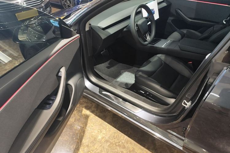Used Tesla Model 3 2023 Rear-Wheel-Drive Version Driver Seat