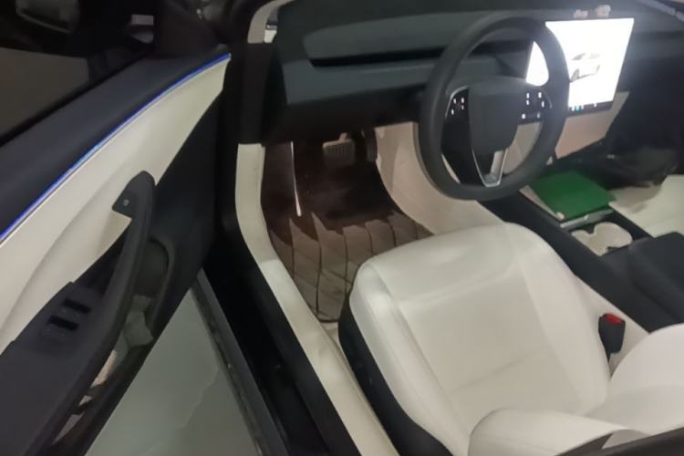 Used Tesla Model 3 2023 Rear-Wheel-Drive Version Driver Seat