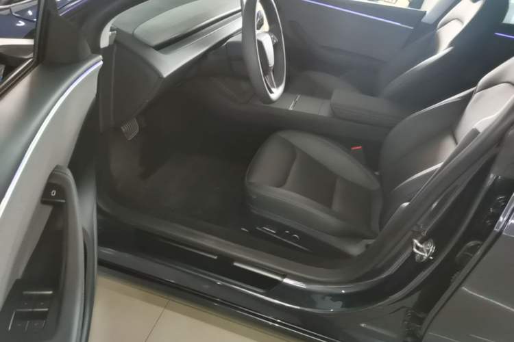 Used Tesla Model 3 2023 Rear-Wheel-Drive Version Driver Seat