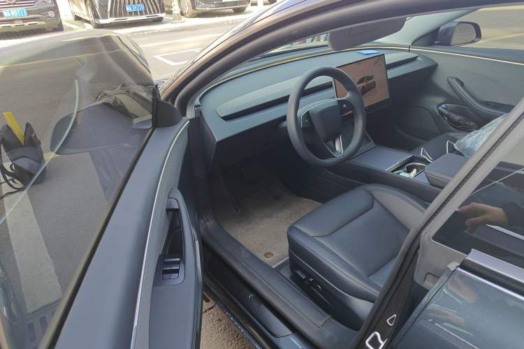 Used Tesla Model 3 2023 Rear-Wheel-Drive Version Driver Seat