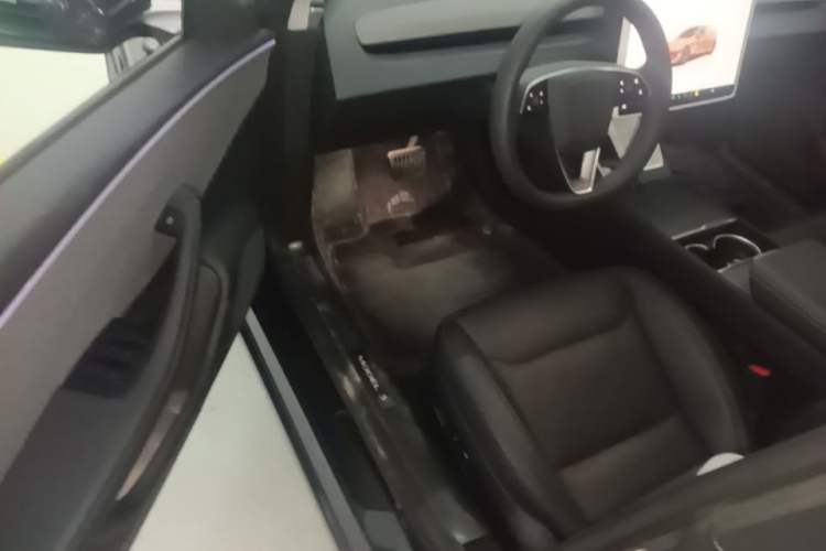 Used Tesla Model 3 2023 Rear-Wheel-Drive Version Driver Seat