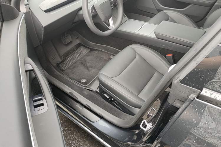Used Tesla Model 3 2023 Rear-Wheel-Drive Version Driver Seat