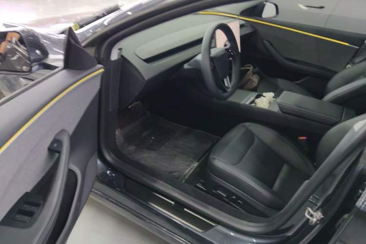 Used Tesla Model 3 2023 Rear-Wheel-Drive Version Driver Seat
