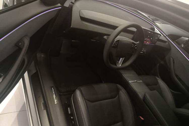 Used Tesla Model 3 2023 Rear-Wheel-Drive Version Driver Seat