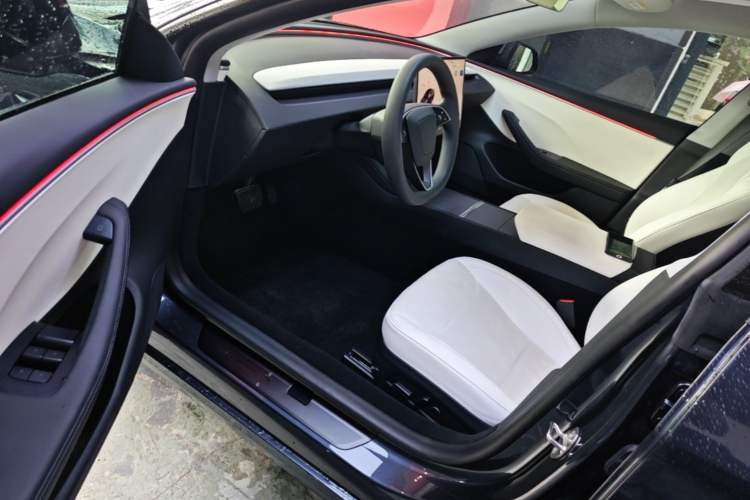 Used Tesla Model 3 2023 Rear-Wheel-Drive Version Driver Seat