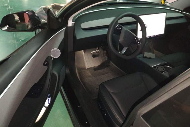 Used Tesla Model 3 2023 Rear-Wheel-Drive Version Driver Seat