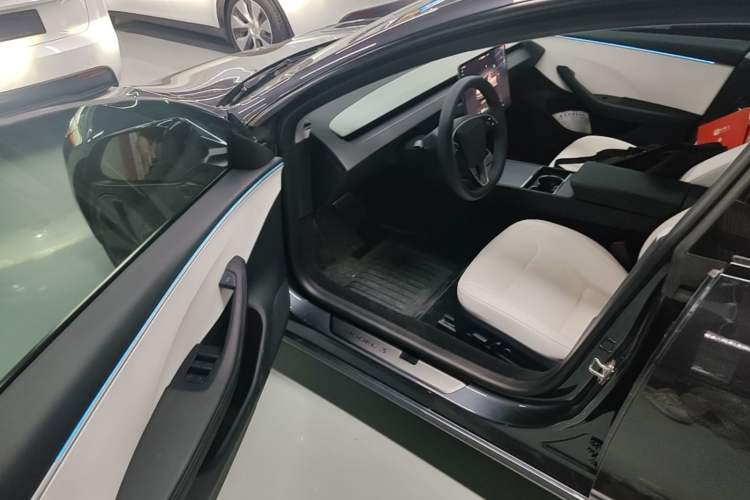 Used Tesla Model 3 2023 Rear-Wheel-Drive Version Driver Seat