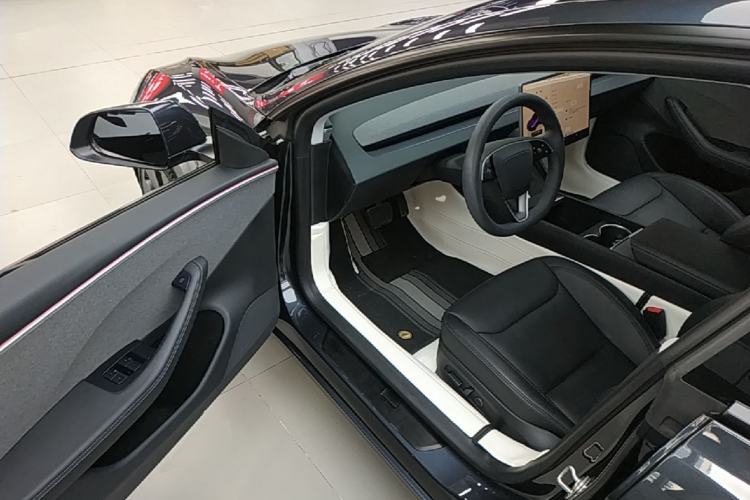 Used Tesla Model 3 2023 Rear-Wheel-Drive Version Driver Seat