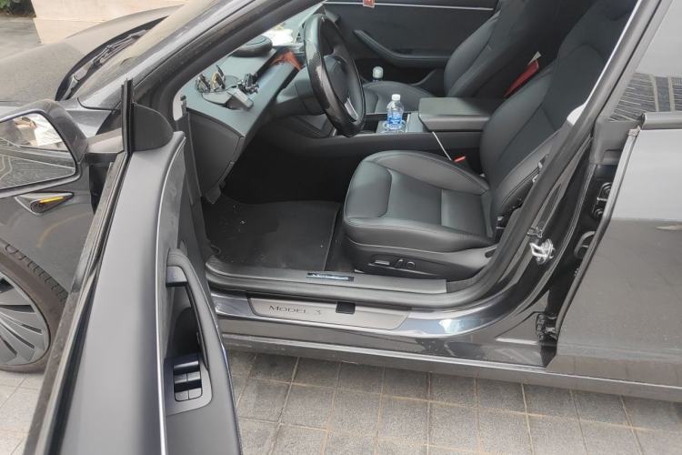 Used Tesla Model 3 2023 Long-Range All-Wheel-Drive Version Driver Seat
