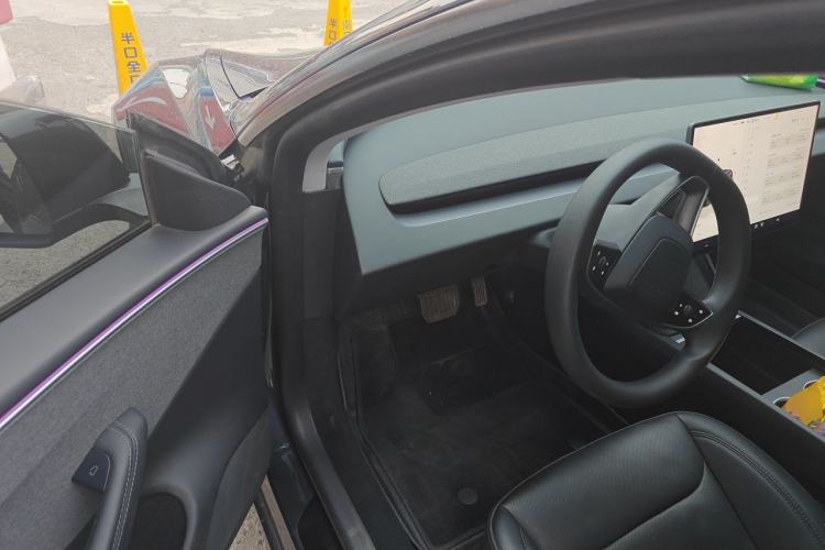 Used Tesla Model 3 2023 Rear-Wheel-Drive Version Driver Seat