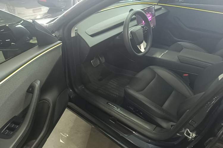 Used Tesla Model 3 2023 Rear-Wheel-Drive Version Driver Seat