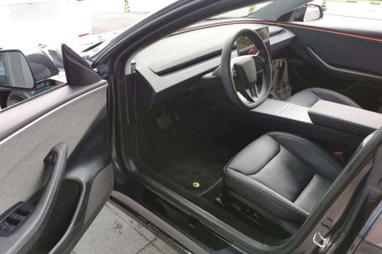Used Tesla Model 3 2023 Rear-Wheel-Drive Version Driver Seat