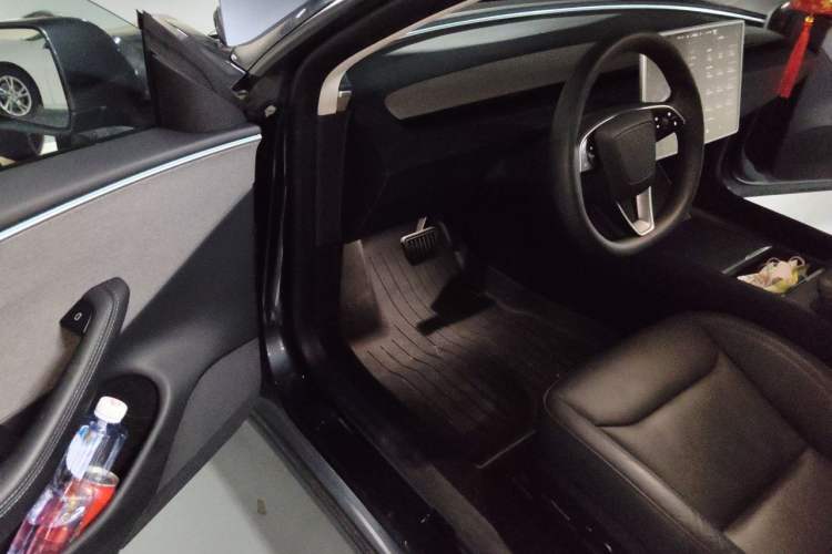 Used Tesla Model 3 2023 Rear-Wheel-Drive Version Driver Seat