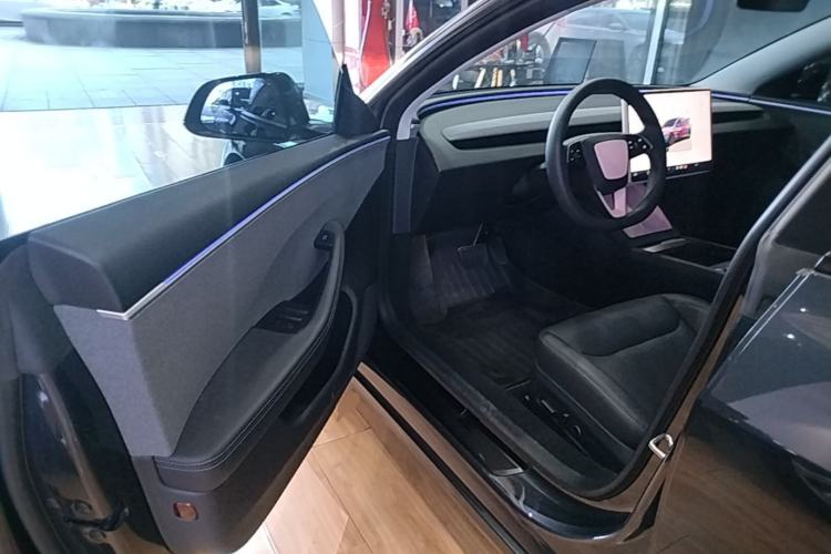 Used Tesla Model 3 2023 Rear-Wheel-Drive Version Driver Seat