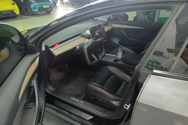 Used Tesla Model 3 2023 Rear-Wheel-Drive Version Driver Seat
