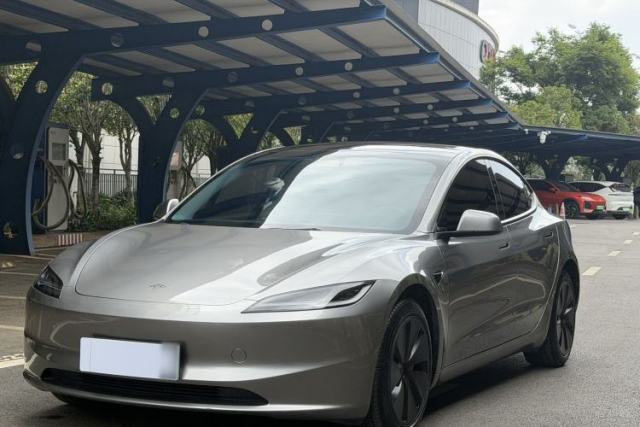 Used Tesla Model 3 2023 Rear-Wheel-Drive Version