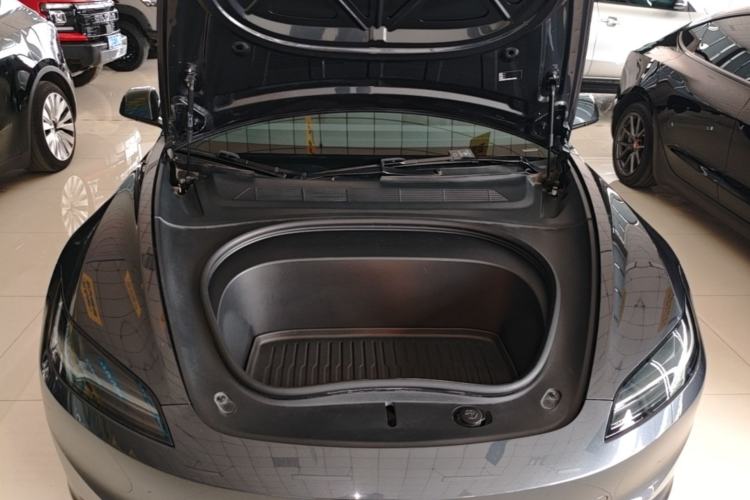 Used Tesla Model 3 2023 Rear-Wheel-Drive Version Engine Bay
