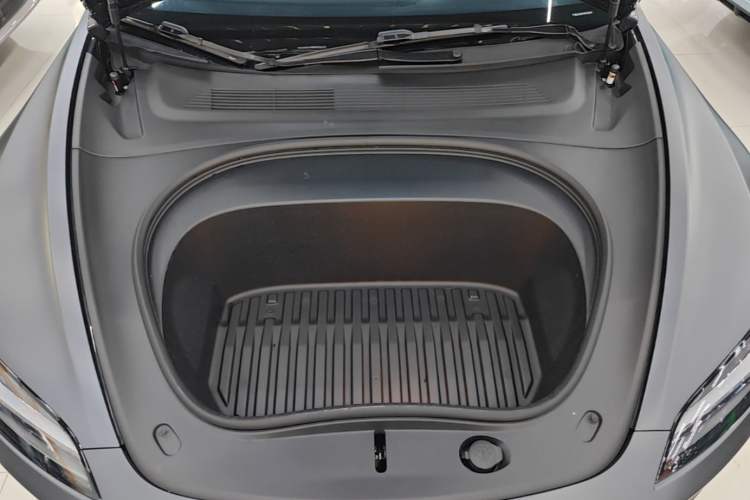 Used Tesla Model 3 2023 Rear-Wheel-Drive Version Engine Bay