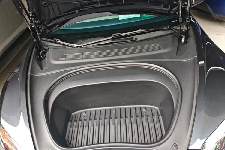 Used Tesla Model 3 2023 Long-Range All-Wheel-Drive Version Engine Bay