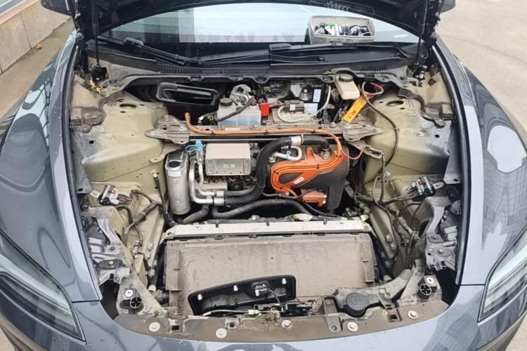 Used Tesla Model 3 2023 Rear-Wheel-Drive Version Engine Bay