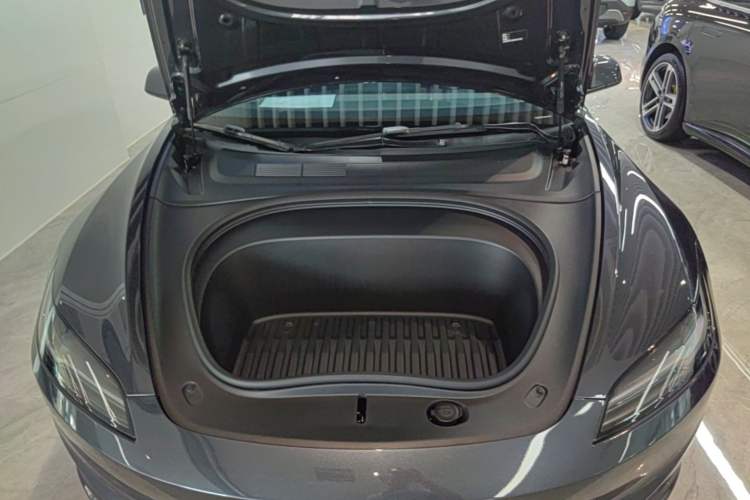 Used Tesla Model 3 2023 Rear-Wheel-Drive Version Engine Bay