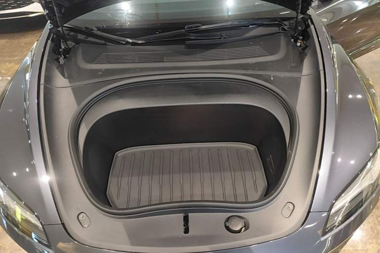 Used Tesla Model 3 2023 Rear-Wheel-Drive Version Engine Bay