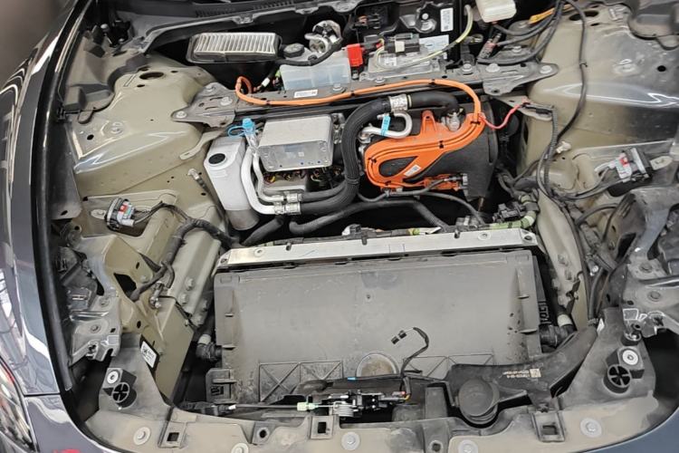 Used Tesla Model 3 2023 Rear-Wheel-Drive Version Engine Bay