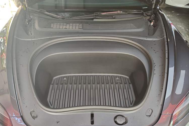 Used Tesla Model 3 2023 Long-Range All-Wheel-Drive Version Engine Bay