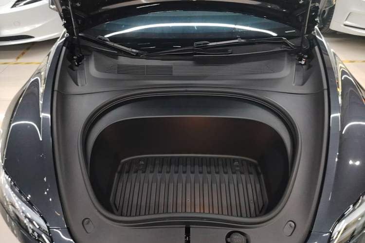 Used Tesla Model 3 2023 Rear-Wheel-Drive Version Engine Bay