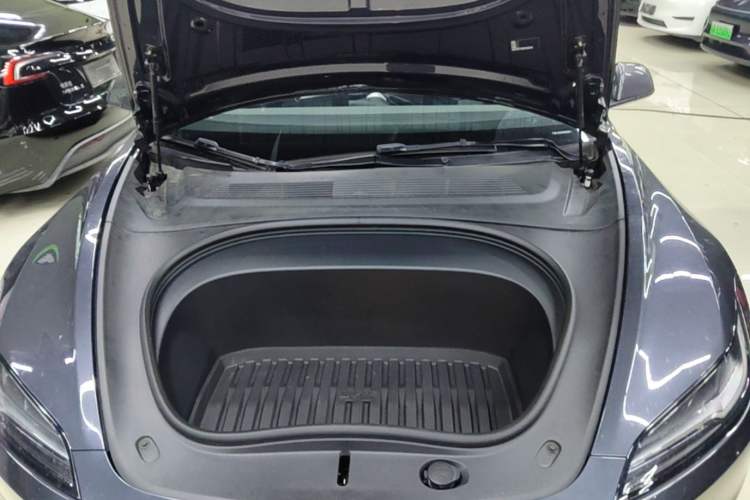Used Tesla Model 3 2023 Rear-Wheel-Drive Version Engine Bay