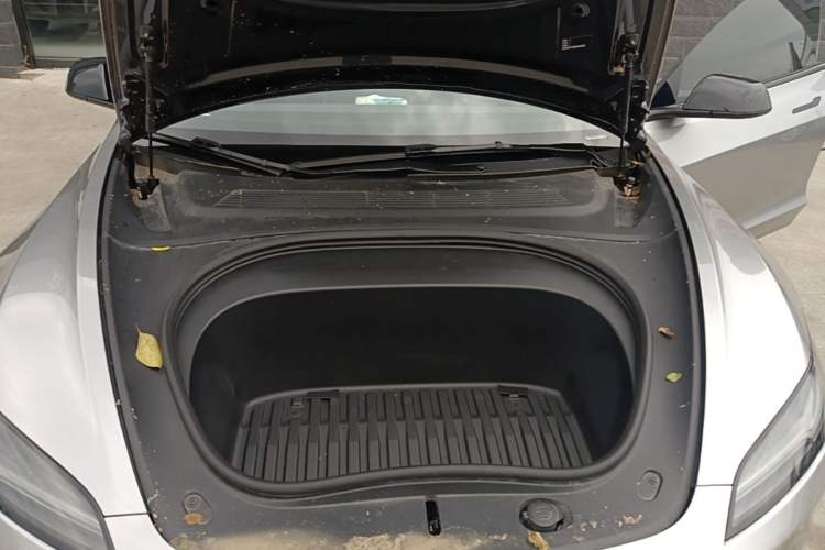 Used Tesla Model 3 2023 Rear-Wheel-Drive Version Engine Bay