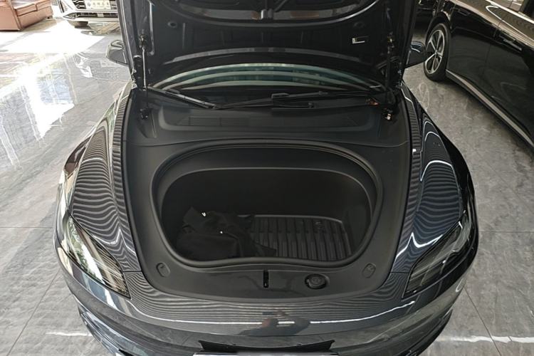 Used Tesla Model 3 2023 Rear-Wheel-Drive Version Engine Bay