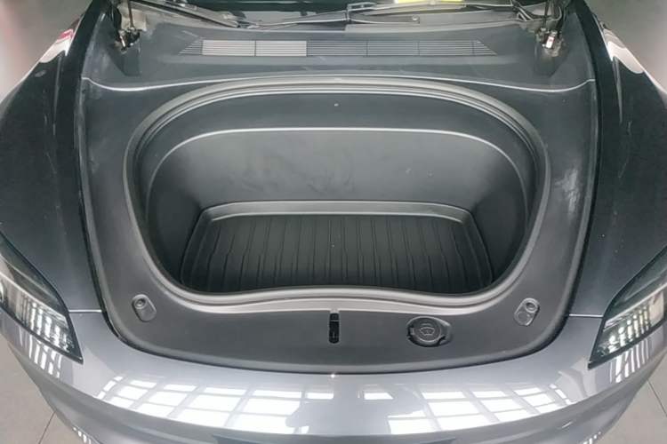 Used Tesla Model 3 2023 Long-Range All-Wheel-Drive Version Engine Bay