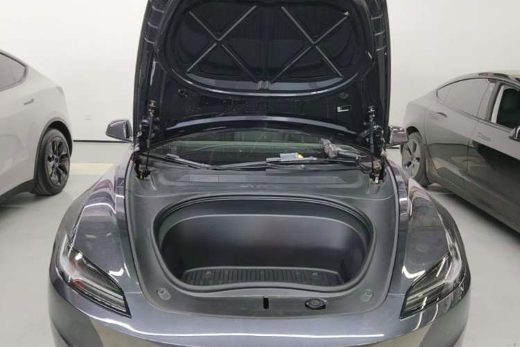 Used Tesla Model 3 2023 Rear-Wheel-Drive Version Engine Bay