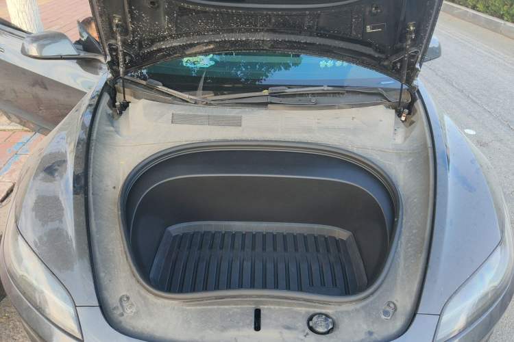 Used Tesla Model 3 2023 Rear-Wheel-Drive Version Engine Bay