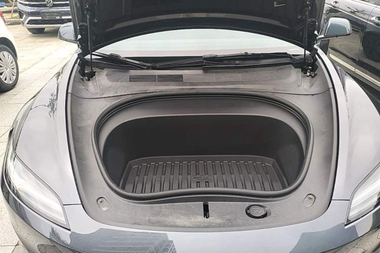 Used Tesla Model 3 2023 Rear-Wheel-Drive Version Engine Bay