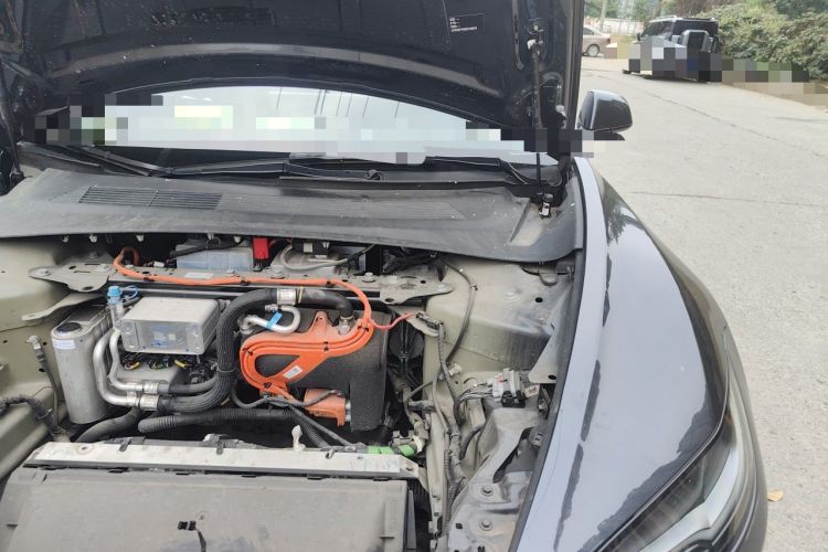 Used Tesla Model 3 2023 Rear-Wheel-Drive Version Engine Bay Left