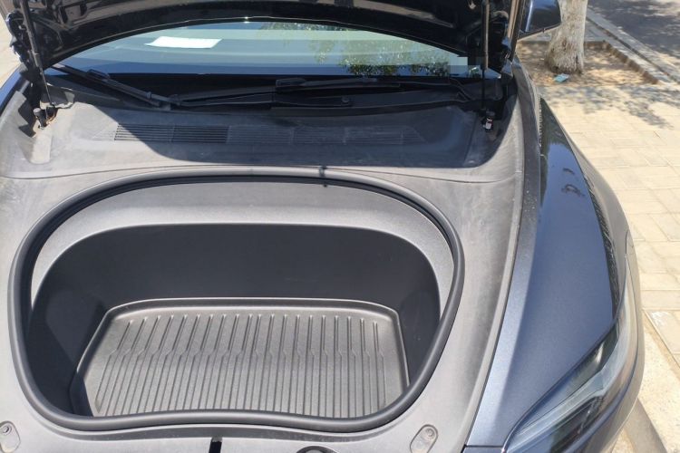 Used Tesla Model 3 2023 Rear-Wheel-Drive Version Engine Bay Left