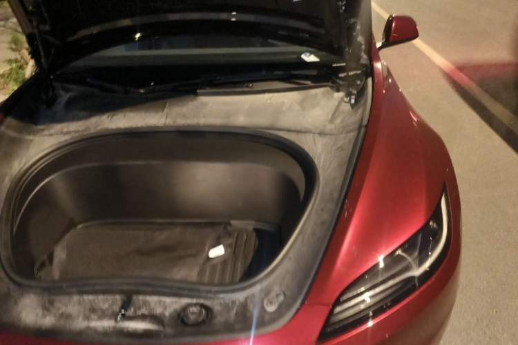 Used Tesla Model 3 2023 Long-Range All-Wheel-Drive Version Engine Bay Left