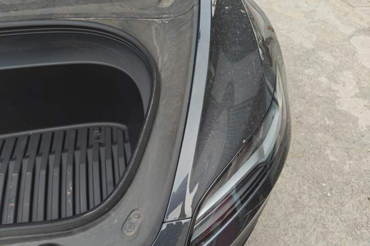 Used Tesla Model 3 2023 Rear-Wheel-Drive Version Engine Bay Left