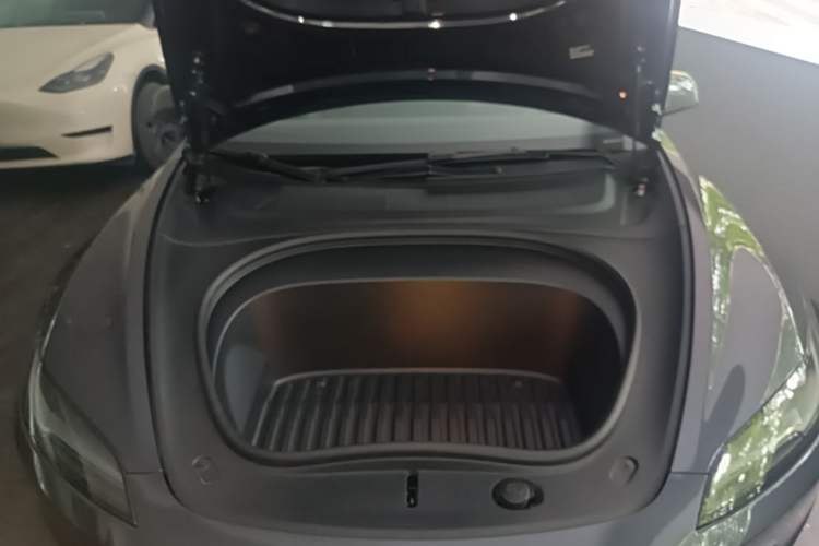 Used Tesla Model 3 2023 Long-Range All-Wheel-Drive Version Engine Bay