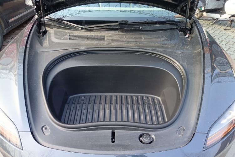 Used Tesla Model 3 2023 Rear-Wheel-Drive Version Engine Bay