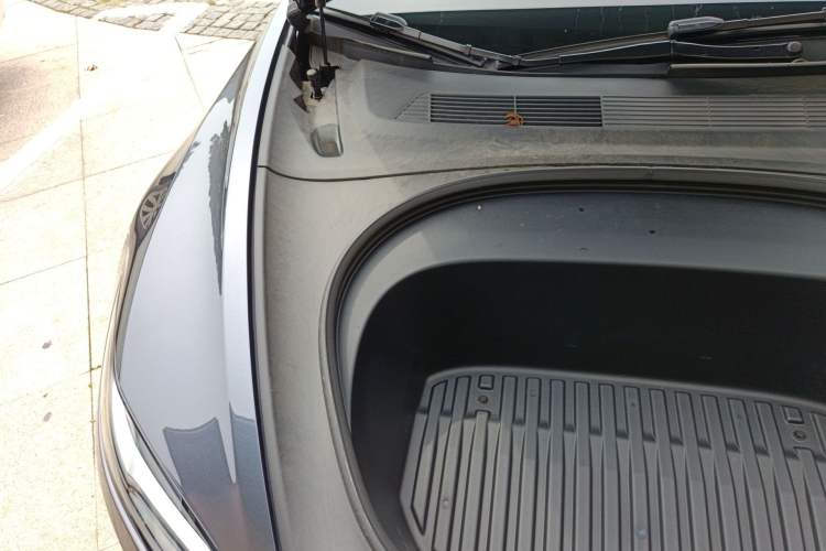 Used Tesla Model 3 2023 Long-Range All-Wheel-Drive Version Engine Bay Right