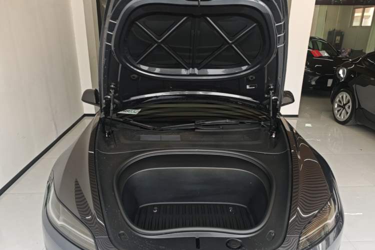 Used Tesla Model 3 2023 Rear-Wheel-Drive Version Engine Bay