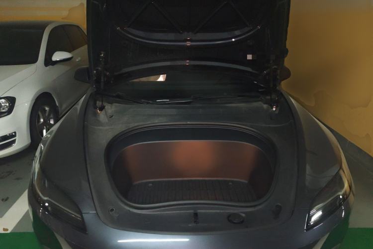 Used Tesla Model 3 2023 Rear-Wheel-Drive Version Engine Bay