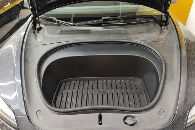 Used Tesla Model 3 2023 Rear-Wheel-Drive Version Engine Bay