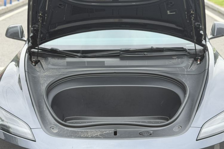 Used Tesla Model 3 2023 Rear-Wheel-Drive Version Engine Bay